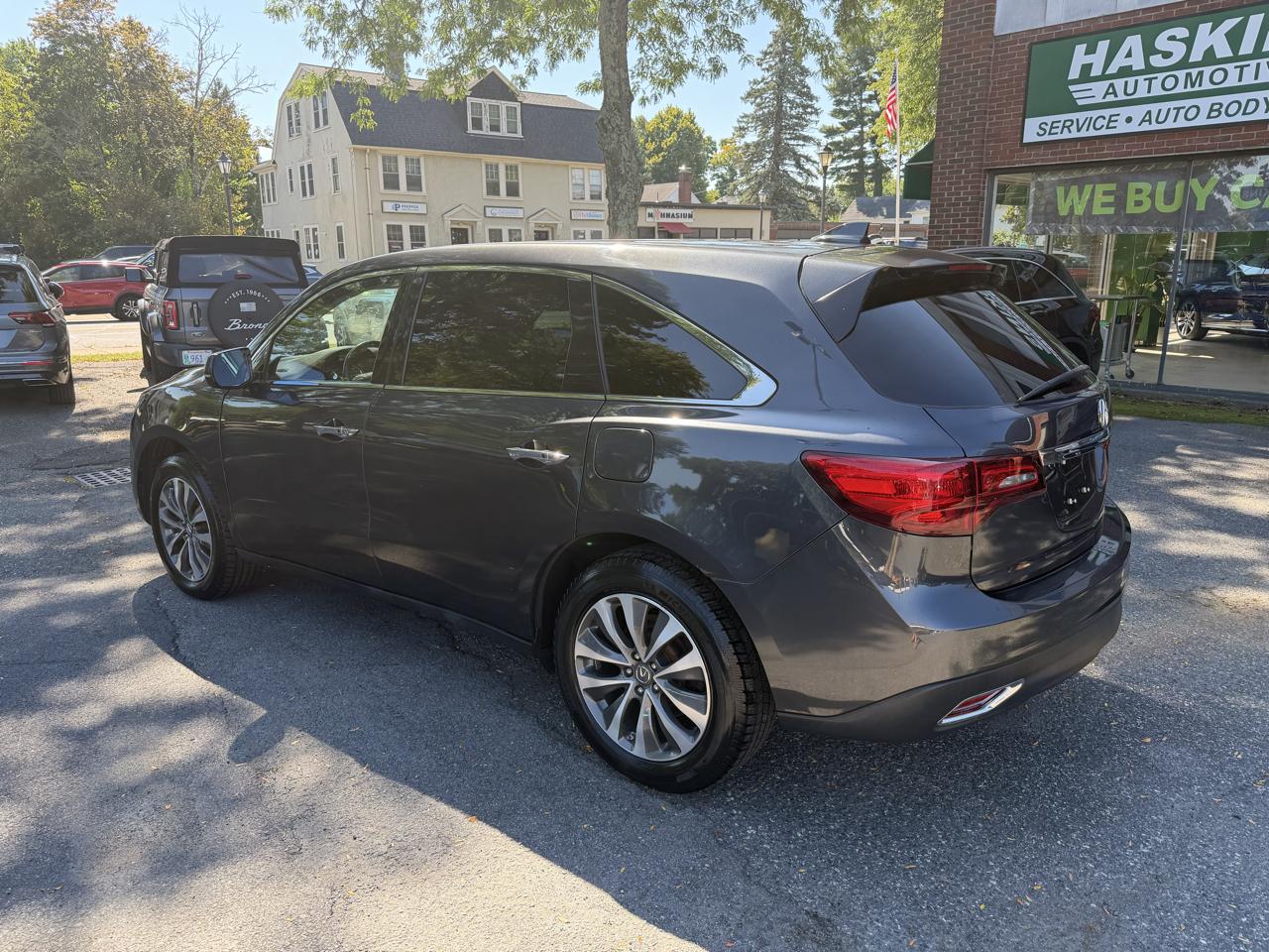 Acura MDX SH-AWD 9-Spd AT w/Tech Package 2016