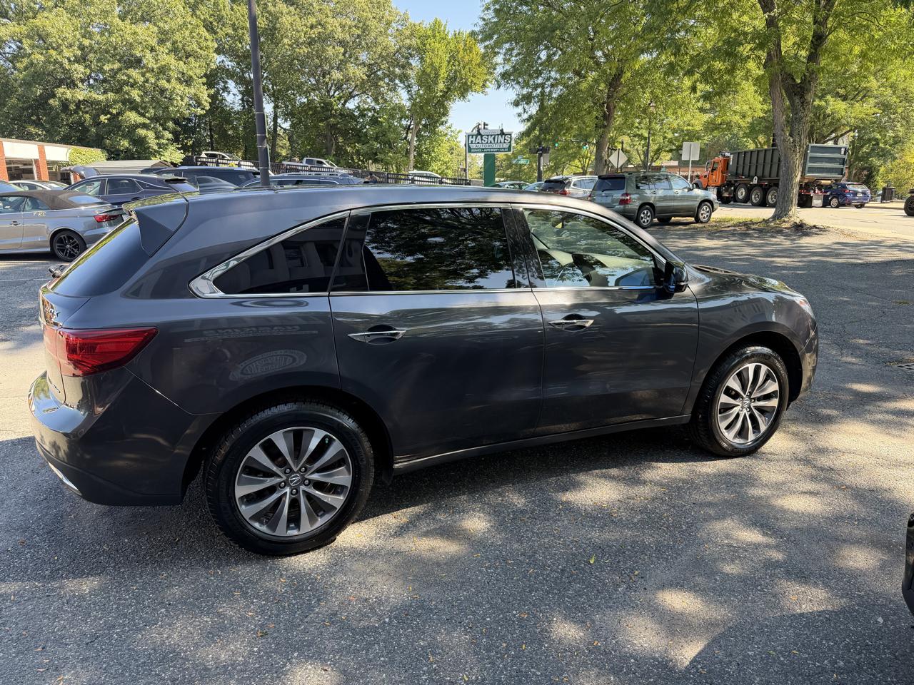Acura MDX SH-AWD 9-Spd AT w/Tech Package 2016
