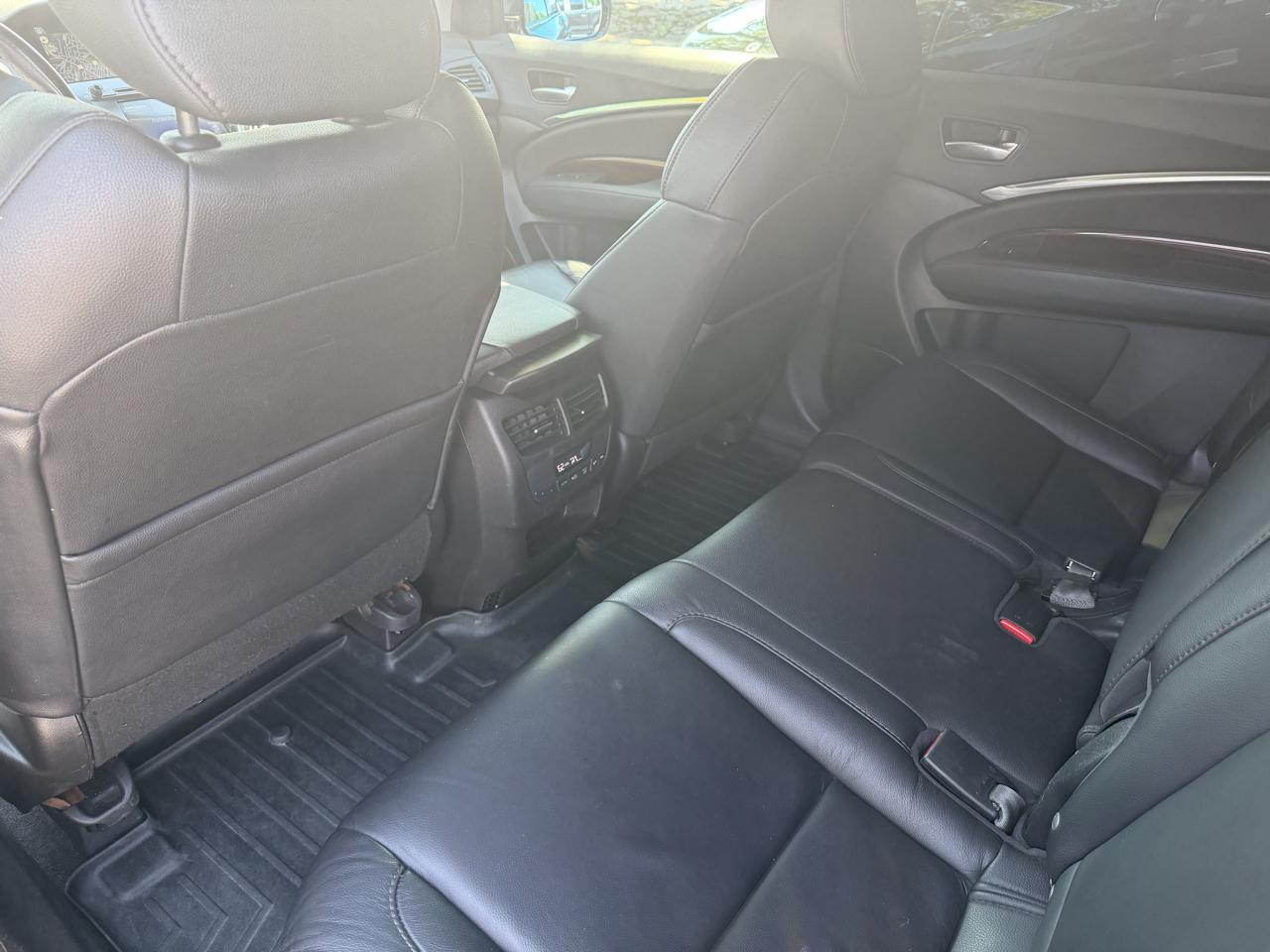 Acura MDX SH-AWD 9-Spd AT w/Tech Package 2016