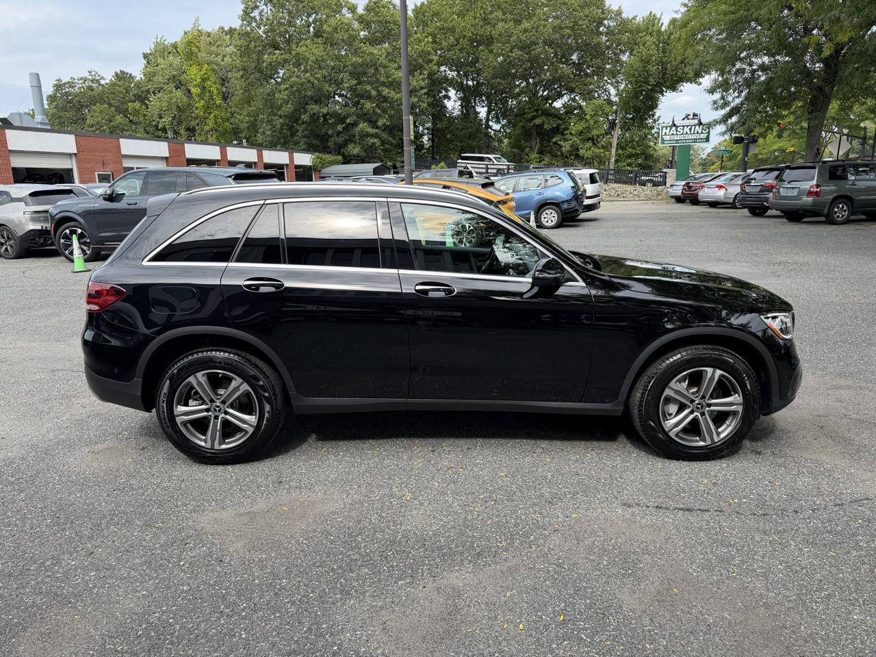 2022 Mercedes-Benz GLC GLC300 - Photo 6
