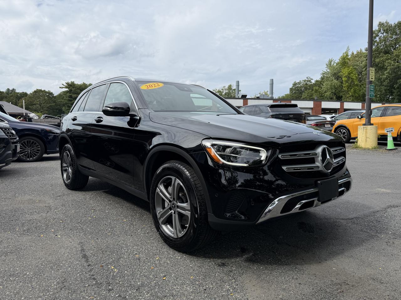 2022 Mercedes-Benz GLC GLC300 - Photo 7
