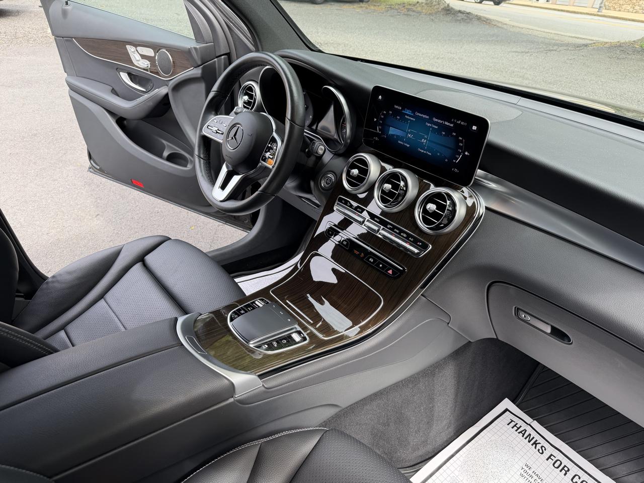 2022 Mercedes-Benz GLC GLC300 - Photo 13