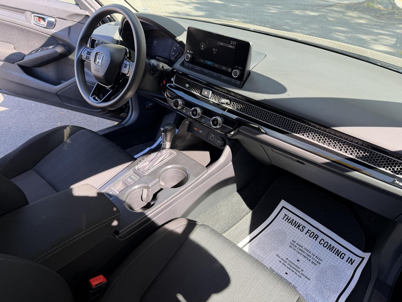 Honda Civic LX Sedan CVT 2024