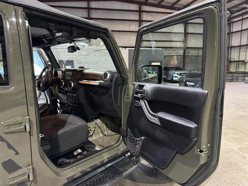 Jeep Wrangler Unlimited Rubicon 4WD 2016