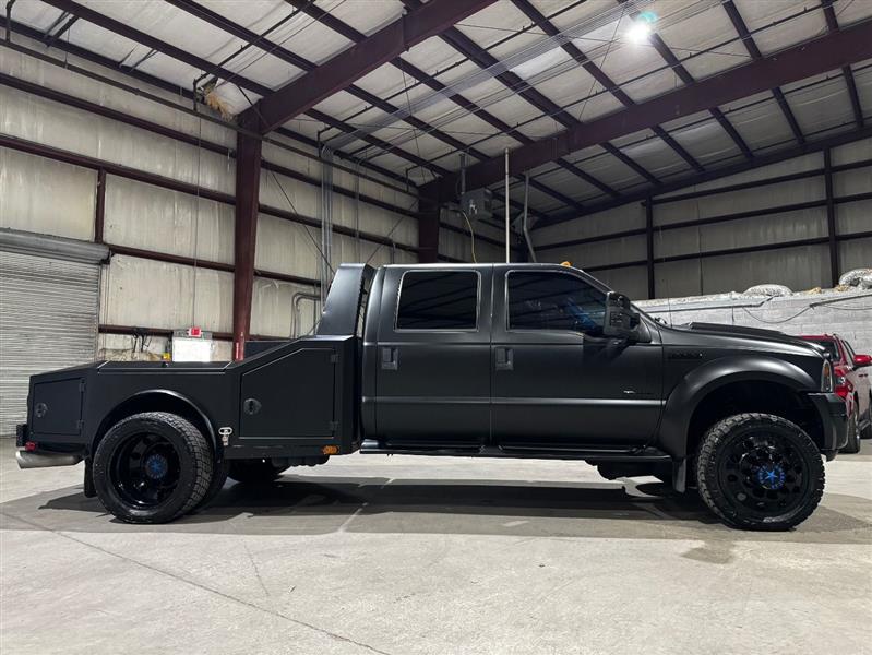 Ford F-550 Crew Cab 4WD DRW 2007