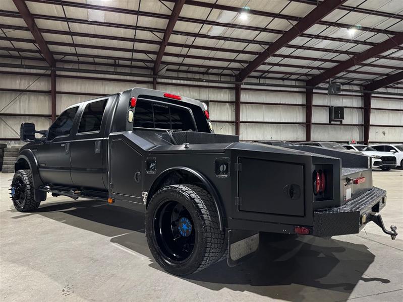Ford F-550 Crew Cab 4WD DRW 2007