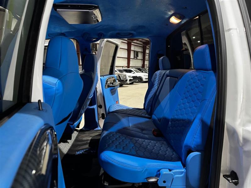 Ford F-550 Crew Cab 4WD DRW 2007