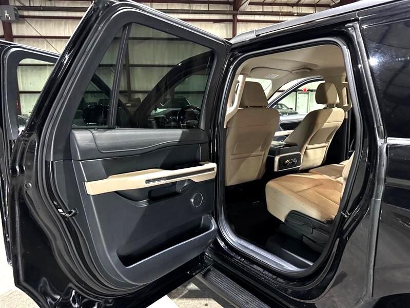 2022 Ford Expedition MAX XLT photo 15