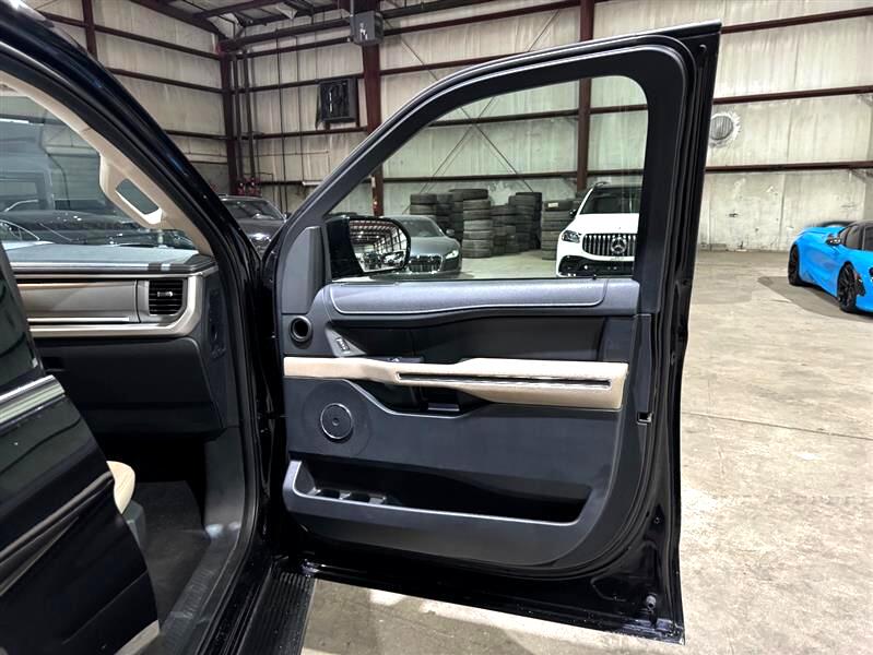 2022 Ford Expedition MAX XLT photo 23