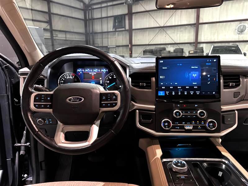 2022 Ford Expedition MAX XLT photo 28