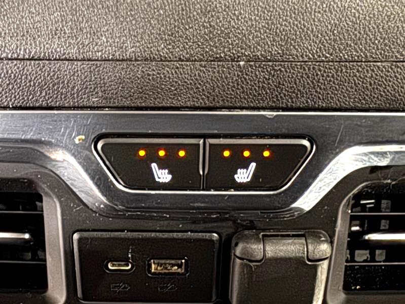 2021 Chevrolet Silverado 2500HD LTZ photo 28