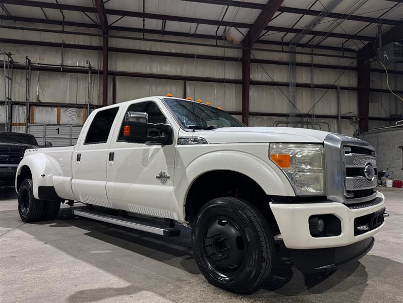 2015 Ford F-350 SD Platinum Crew Cab 4WD