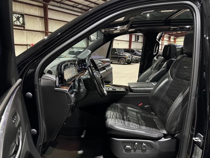 Cadillac Escalade ESV Sport Platinum AWD 2021