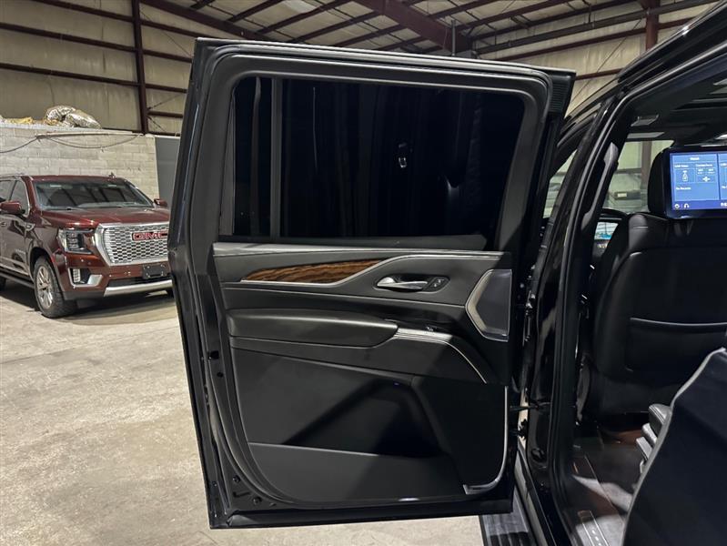 Cadillac Escalade ESV Sport Platinum AWD 2021