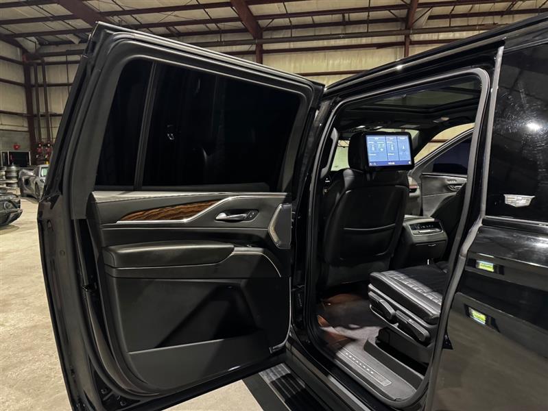Cadillac Escalade ESV Sport Platinum AWD 2021