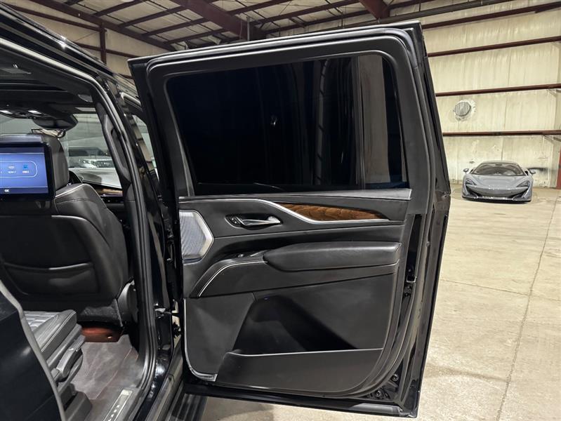 Cadillac Escalade ESV Sport Platinum AWD 2021