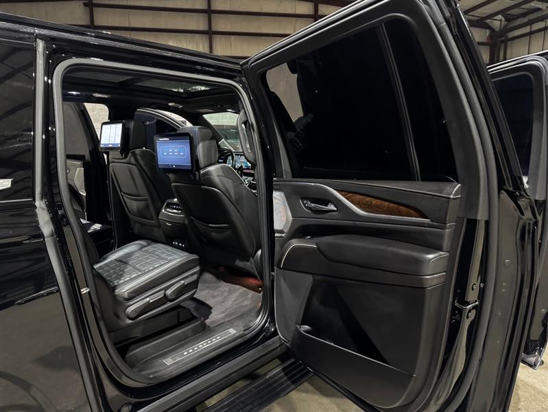 Cadillac Escalade ESV Sport Platinum AWD 2021