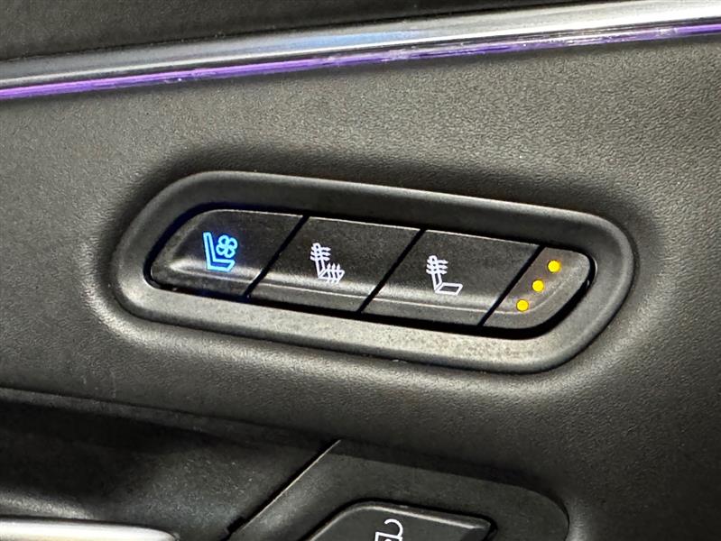 Cadillac Escalade ESV Sport Platinum AWD 2021