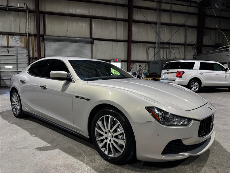 Maserati Ghibli Base 2014 Maserati Ghibli Base 2014