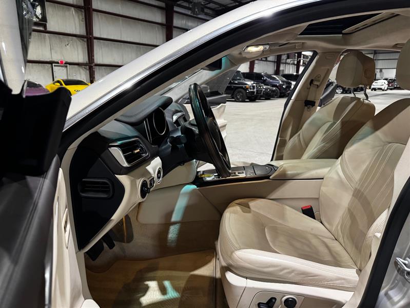 Maserati Ghibli Base 2014 Maserati Ghibli Base 2014