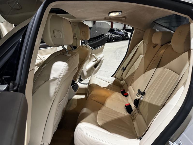 Maserati Ghibli Base 2014 Maserati Ghibli Base 2014