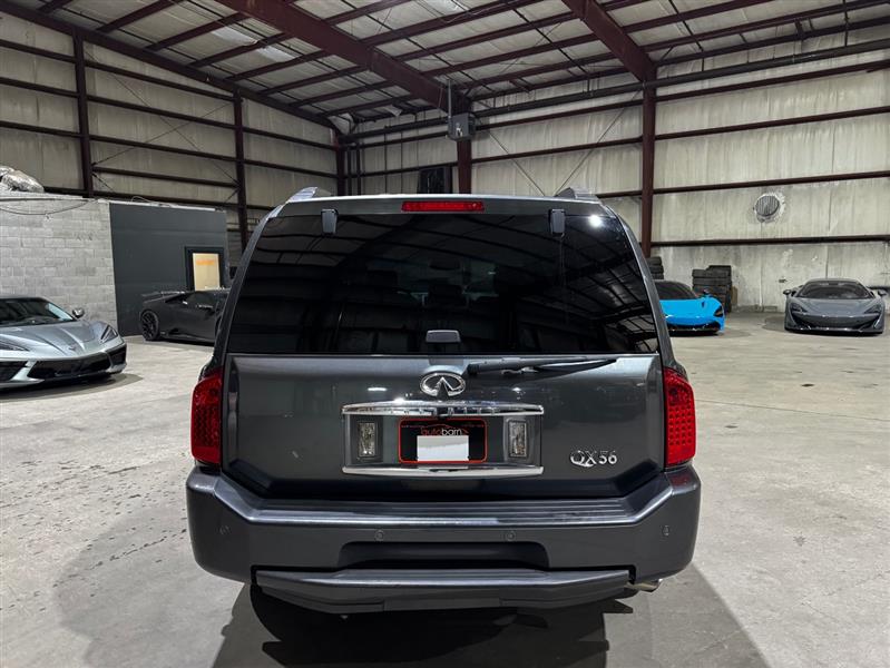 Infiniti QX56 RWD 2010