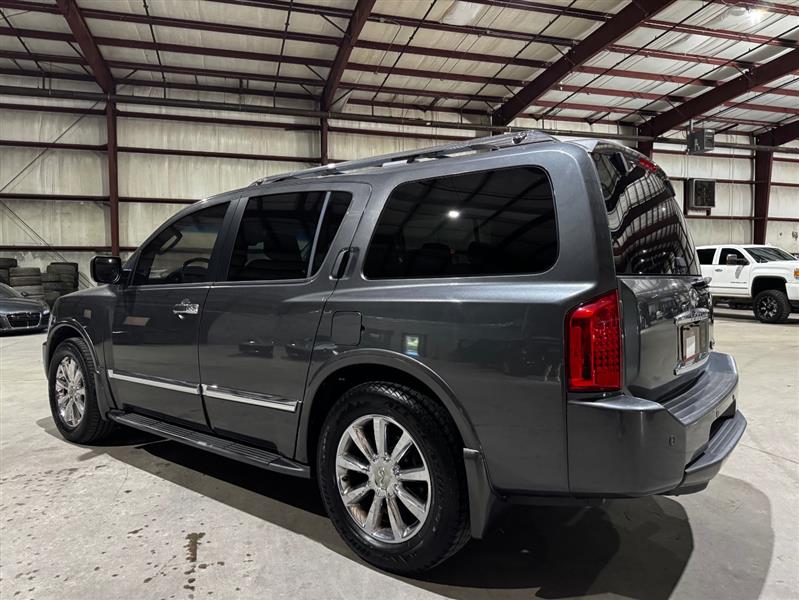 Infiniti QX56 RWD 2010