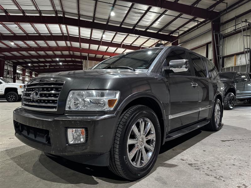 Infiniti QX56 RWD 2010