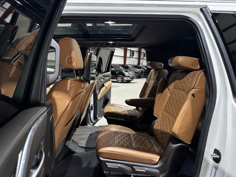Cadillac Escalade ESV Premium Luxury 4WD 2021