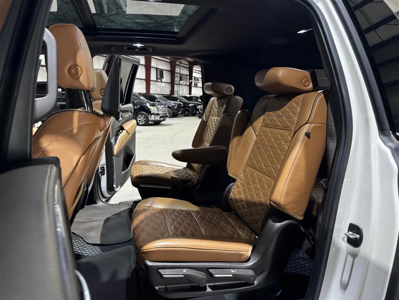 Cadillac Escalade ESV Premium Luxury 4WD 2021