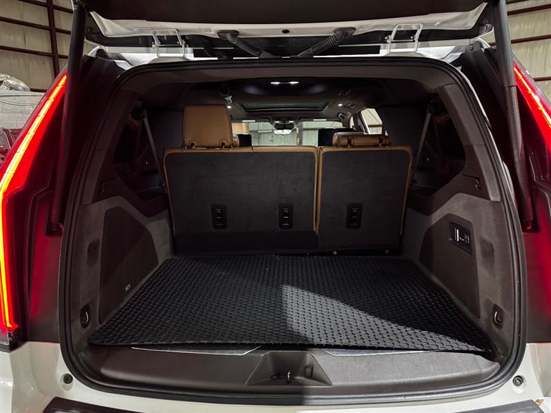 Cadillac Escalade ESV Premium Luxury 4WD 2021