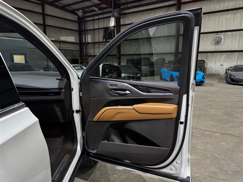 Cadillac Escalade ESV Premium Luxury 4WD 2021