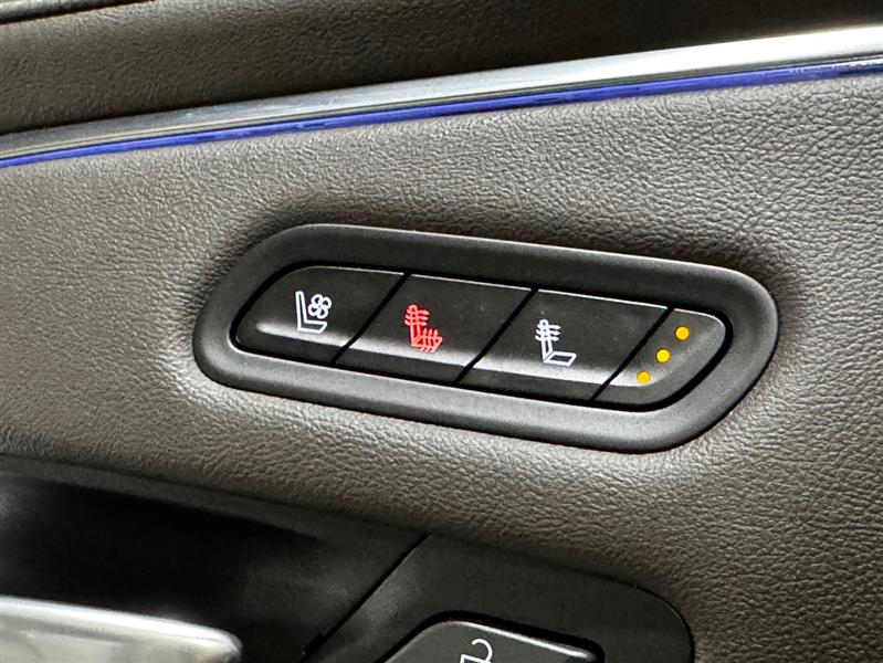 Cadillac Escalade ESV Premium Luxury 4WD 2021