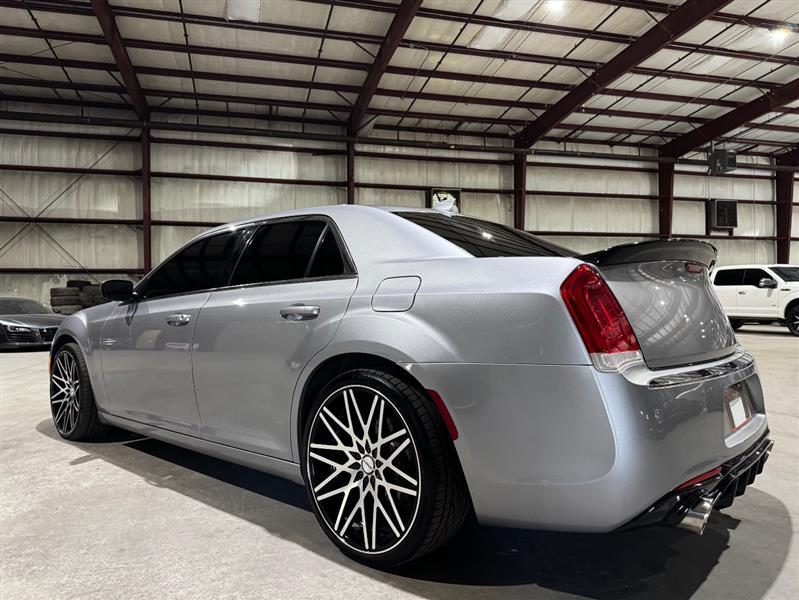 Chrysler 300 Limited RWD 2017 Chrysler 300 Limited RWD 2017