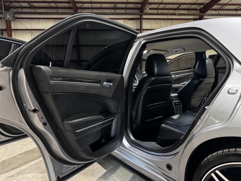 Chrysler 300 Limited RWD 2017 Chrysler 300 Limited RWD 2017