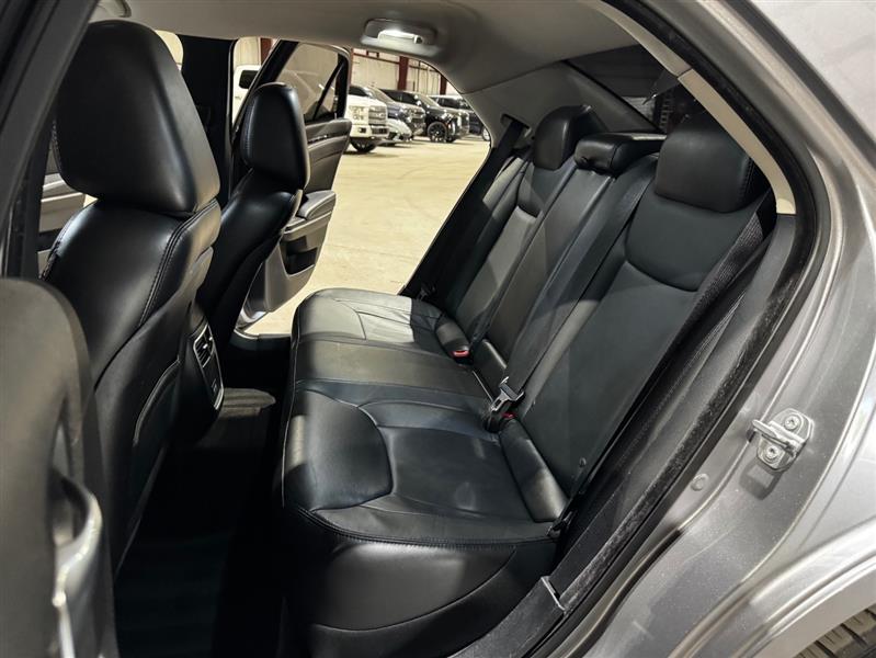 Chrysler 300 Limited RWD 2017 Chrysler 300 Limited RWD 2017