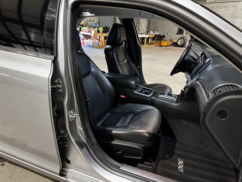 Chrysler 300 Limited RWD 2017 Chrysler 300 Limited RWD 2017