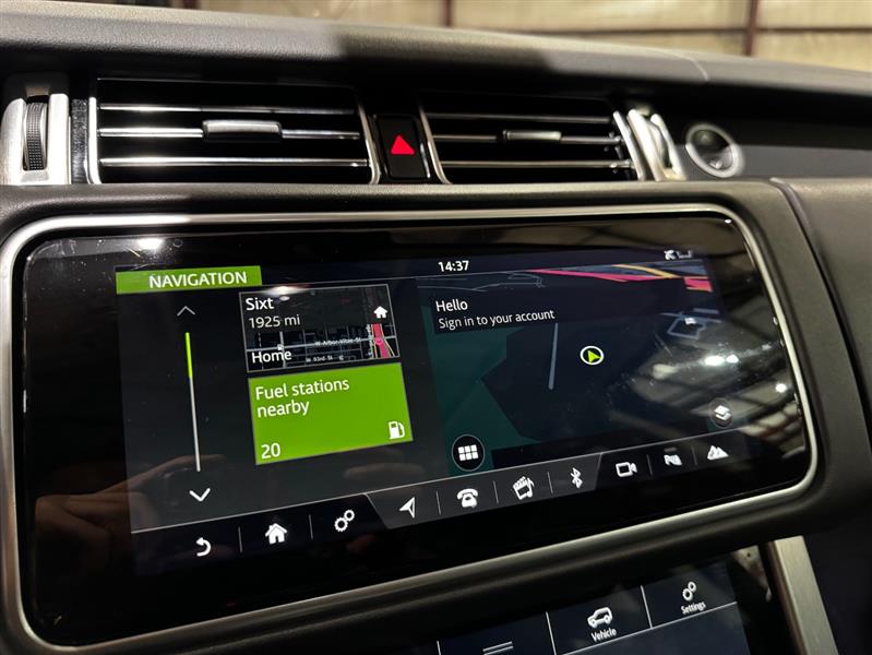 Land Rover Range Rover P400 HSE Hybrid 2020 Land Rover Range Rover P400 HSE Hybrid 2020