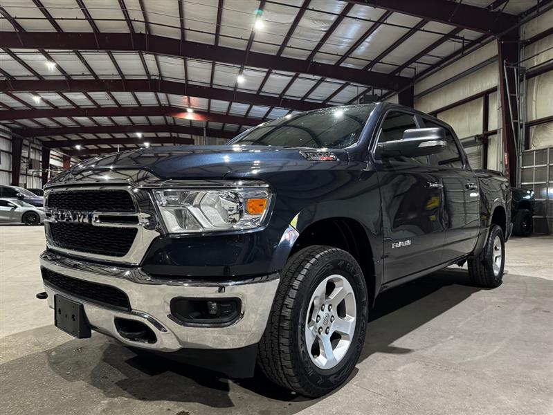 RAM 1500 Big Horn Crew Cab SWB 4WD 2020 RAM 1500 Big Horn Crew Cab SWB 4WD 2020