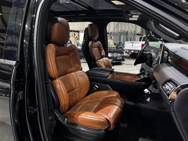 Lincoln Navigator L Reserve 4WD 2018 Lincoln Navigator L Reserve 4WD 2018