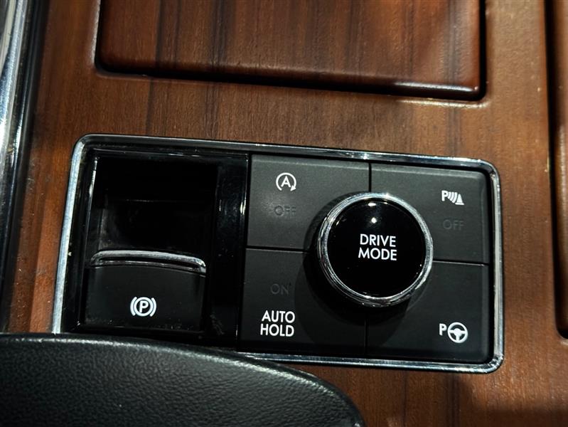 Lincoln Navigator L Reserve 4WD 2018 Lincoln Navigator L Reserve 4WD 2018