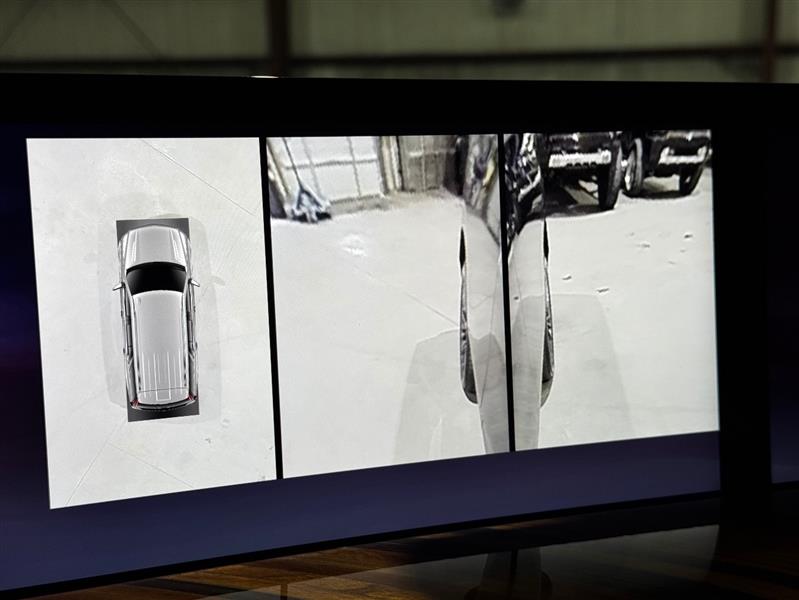 Cadillac Escalade Sport Platinum AWD 2025 Cadillac Escalade Sport Platinum AWD 2025