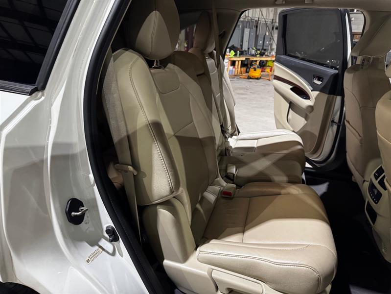 Acura MDX 6-Spd AT 2015 Acura MDX 6-Spd AT 2015