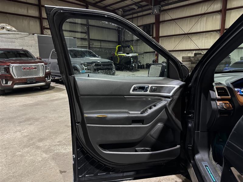 Ford Explorer Sport 4WD 2014 Ford Explorer Sport 4WD 2014