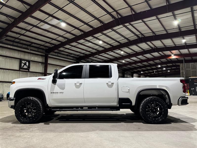 Chevrolet Silverado 2500HD LT Crew Cab Short Box 4WD 2020 Chevrolet Silverado 2500HD LT Crew Cab Short Box 4WD 2020