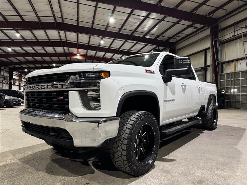 Chevrolet Silverado 2500HD LT Crew Cab Short Box 4WD 2020 Chevrolet Silverado 2500HD LT Crew Cab Short Box 4WD 2020