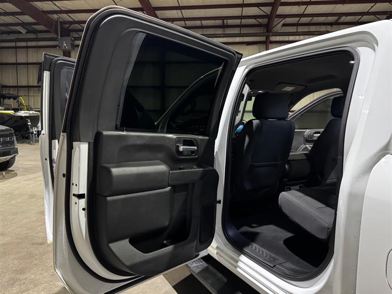 Chevrolet Silverado 2500HD LT Crew Cab Short Box 4WD 2020 Chevrolet Silverado 2500HD LT Crew Cab Short Box 4WD 2020