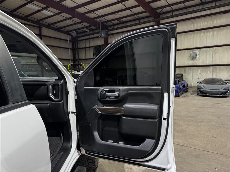 Chevrolet Silverado 2500HD LT Crew Cab Short Box 4WD 2020 Chevrolet Silverado 2500HD LT Crew Cab Short Box 4WD 2020