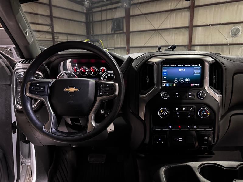 Chevrolet Silverado 2500HD LT Crew Cab Short Box 4WD 2020 Chevrolet Silverado 2500HD LT Crew Cab Short Box 4WD 2020