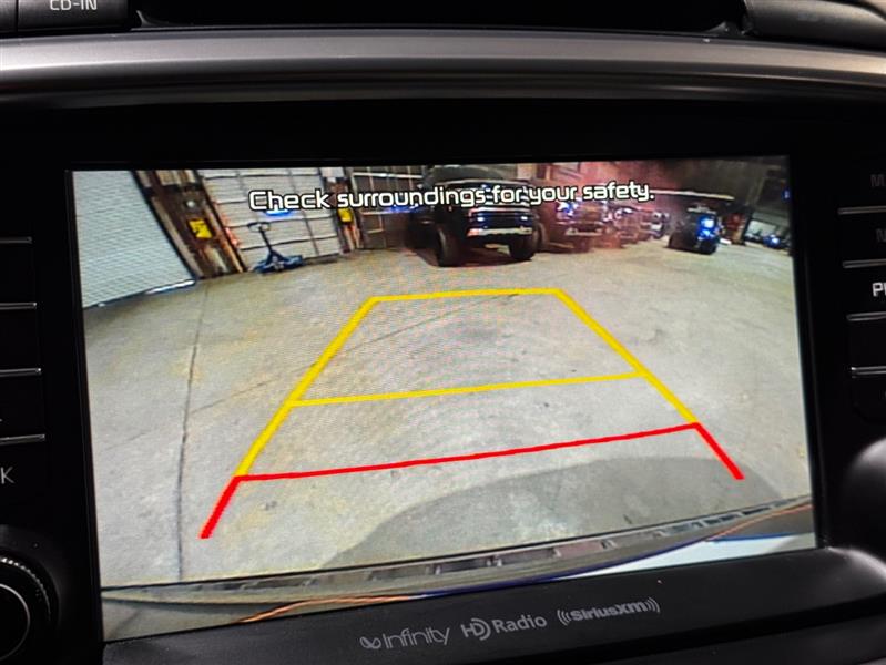 Kia Sorento SX V6 2WD 2016 Kia Sorento SX V6 2WD 2016